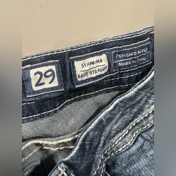 Miss Me Standard Easy Straight 29x31 - Picture 5 of 7